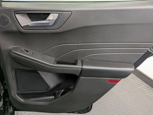 Used 2023 Ford Escape ST-Line Select w/ Tech Pack #2 image 25