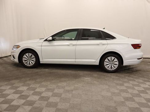 Used 2019 Volkswagen Jetta S FWD image 2