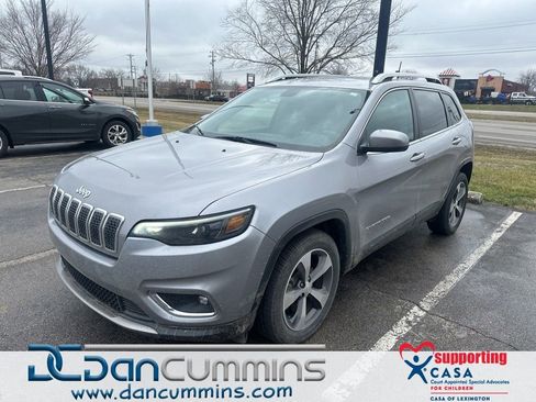 Used 2019 Jeep Cherokee Limited FWD image 1