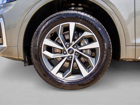 Used 2023 Audi Q5 2.0T Premium AWD/4WD image 9