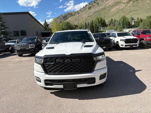 New 2026 RAM 1500 Express AWD/4WD image 4