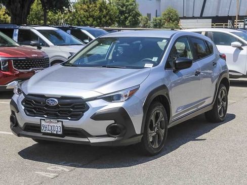Used 2024 Subaru Crosstrek 2.0i w/ Crosstrek Mirror Package AWD/4WD image 4