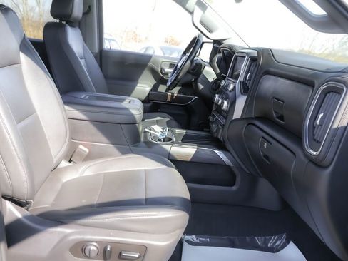 Used 2021 GMC Sierra 1500 SLT w/ SLT Premium Plus Package AWD/4WD image 39