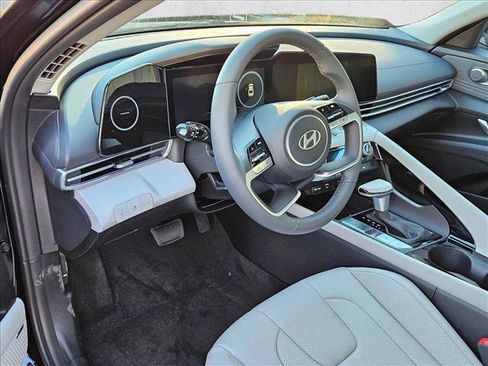 New 2026 Hyundai Elantra Limited image 3