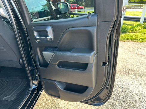 Used 2019 Chevrolet Silverado 1500 LT w/ All Star Edition AWD/4WD image 17