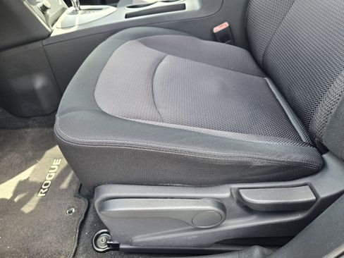 Used 2010 Nissan Rogue SL w/ Premium Pkg image 21