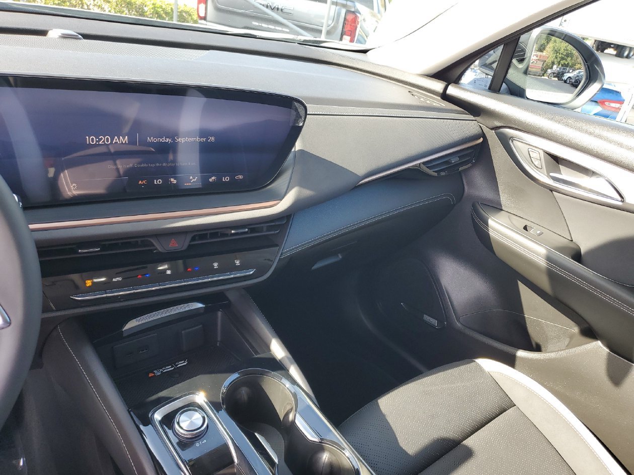 Used 2026 Buick Envision Sport Touring AWD/4WD image 26