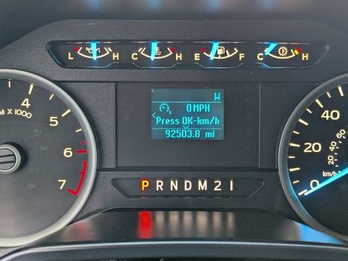 Used 2015 Ford F150 XLT AWD/4WD image 12