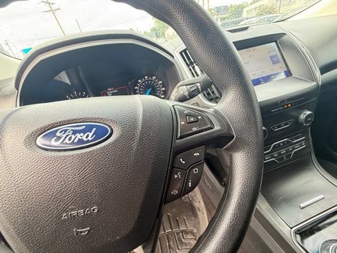 Used 2020 Ford Edge SE AWD/4WD image 20