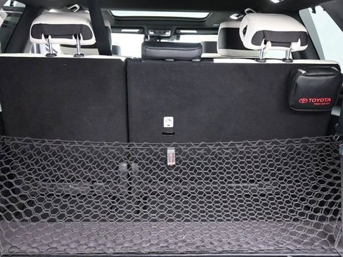 Used 2025 Toyota Sequoia Capstone image 30