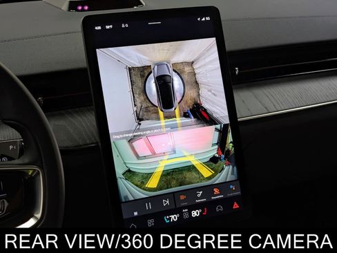 Used 2025 Polestar Polestar 3 image 38