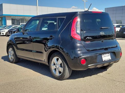Used 2019 Kia Soul FWD image 7