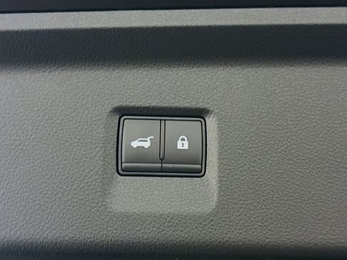 Used 2023 INFINITI QX60 Luxe w/ Performance Audio Package AWD/4WD image 33