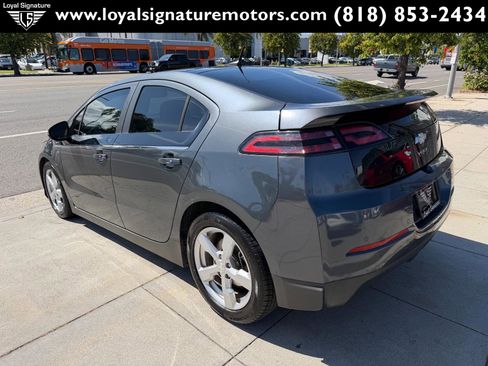 Used 2012 Chevrolet Volt Premium w/ Premium Trim Package image 5