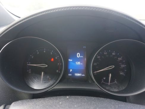 Used 2018 Toyota C-HR XLE FWD image 5