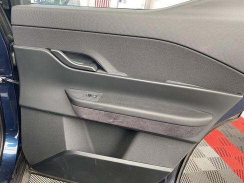 Used 2023 Fisker Ocean Ultra AWD/4WD image 10