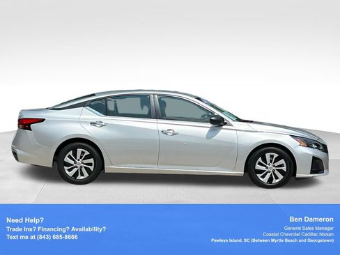 Used 2024 Nissan Altima 2.5 S FWD image 4