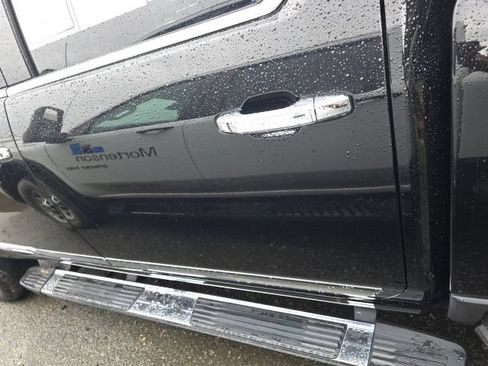 Used 2024 Chevrolet Silverado 2500 High Country w/ High Country Premium Package AWD/4WD image 9