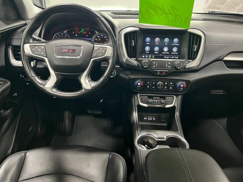 Certified 2022 GMC Terrain SLT w/ Infotainment Package II image 12
