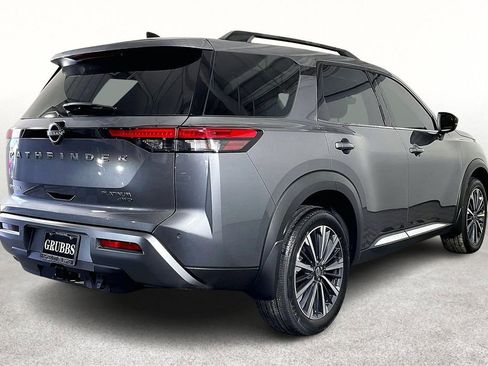 New 2026 Nissan Pathfinder Platinum w/ Accent Package AWD/4WD image 40