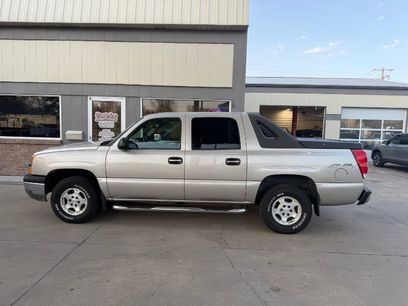 Used 2004 Chevrolet Avalanche LS