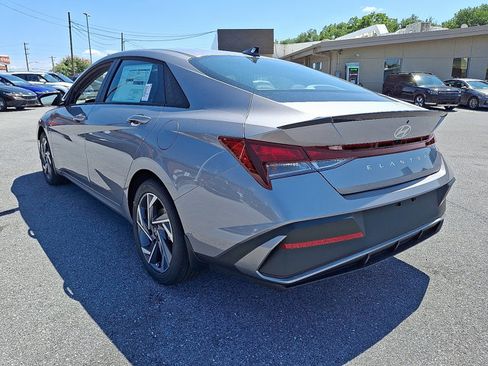 New 2026 Hyundai Elantra Sport FWD image 5