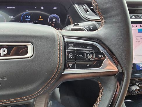 Used 2023 Jeep Grand Cherokee L Summit w/ Advanced Protech Group IV image 21