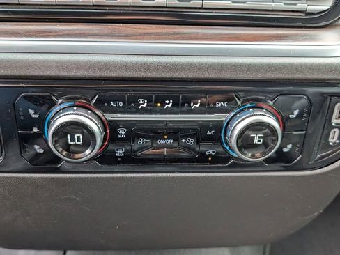 Used 2025 GMC Sierra 1500 SLT image 27