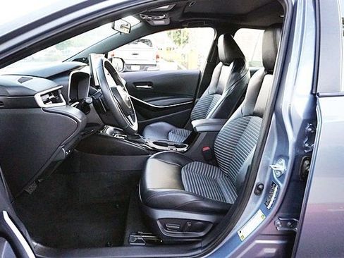 Used 2025 Toyota Corolla XSE image 13