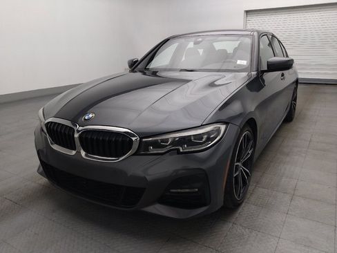 Used 2019 BMW 330i Sedan w/ M Sport Package RWD image 15