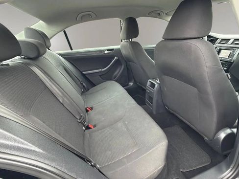 Used 2016 Volkswagen Jetta S FWD image 11