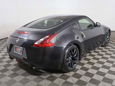Used 2020 Nissan 370Z Coupe image 7