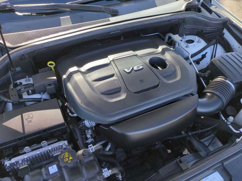 Used 2018 Jeep Grand Cherokee Altitude image 31