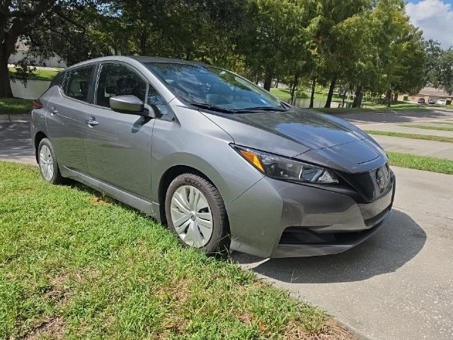 Used 2023 Nissan Leaf S FWD image 1