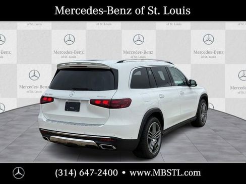 New 2026 Mercedes-Benz GLS 450 4MATIC image 3
