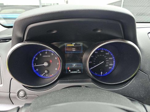 Used 2017 Subaru Outback 2.5i Premium image 12