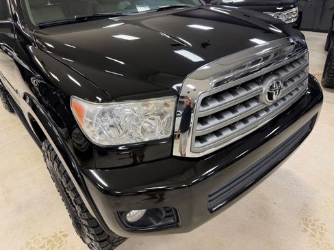 Used 2013 Toyota Sequoia Limited AWD/4WD image 3