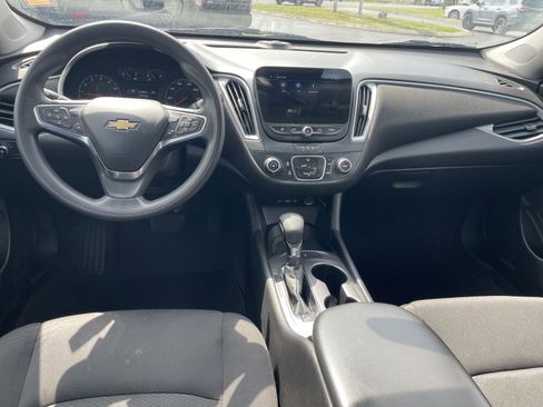 Used 2024 Chevrolet Malibu LS image 7