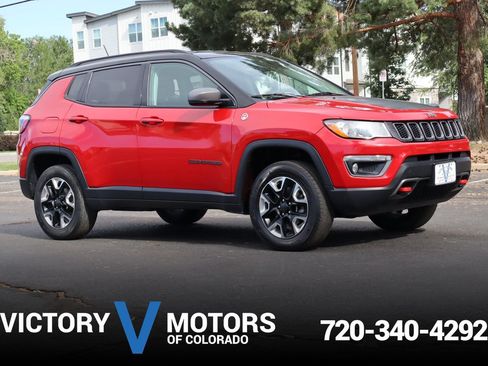 Used 2018 Jeep Compass Trailhawk AWD/4WD image 1