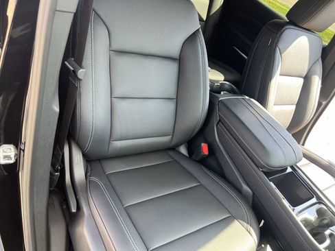 New 2026 Chevrolet Traverse LT w/ LPO, Floor Liner Package image 28