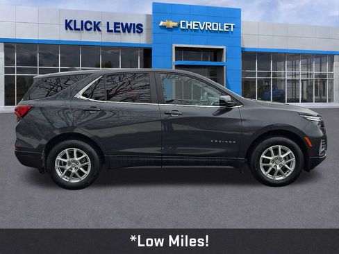 Used 2023 Chevrolet Equinox LT w/ LPO, Floor Liner Package image 9