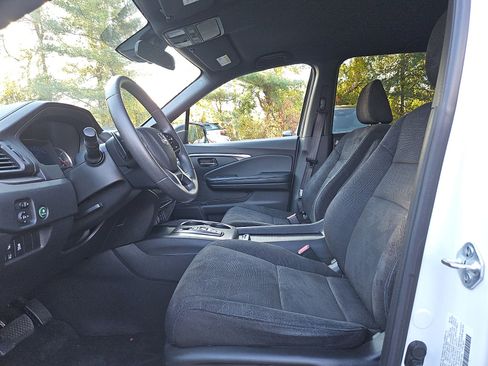 Used 2022 Honda Pilot Sport image 16