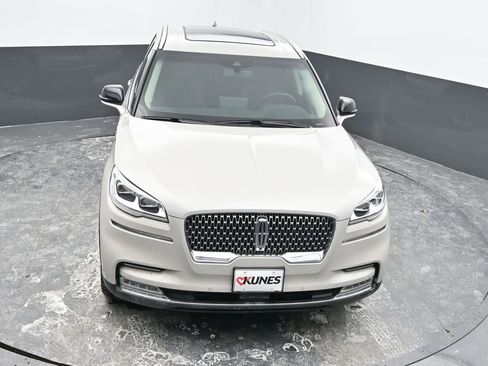 Used 2024 Lincoln Aviator Reserve w/ Equipment Group 201A image 39