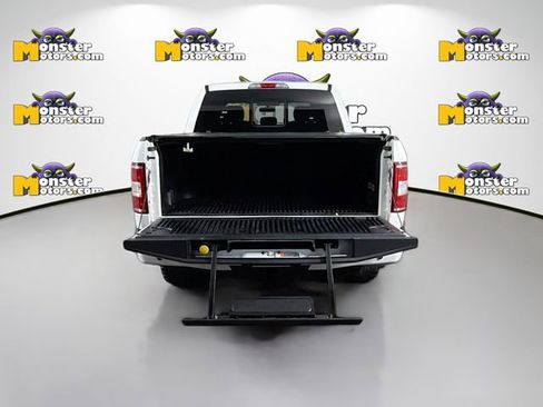 Used 2018 Ford F150 XLT w/ Equipment Group 302A Luxury AWD/4WD image 26