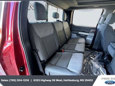 New 2026 Ford F250 XLT w/ XLT Premium Package image 21