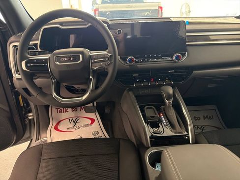New 2026 GMC Canyon Elevation w/ Convenience Package RWD image 15
