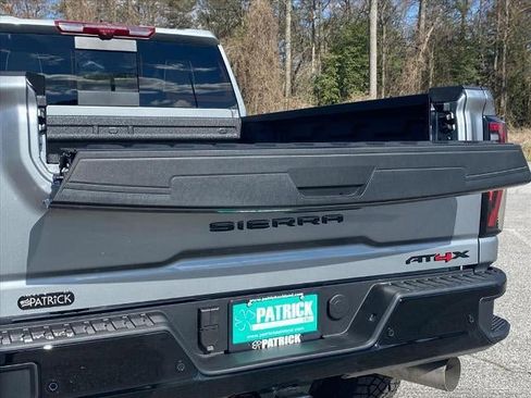 New 2026 GMC Sierra 2500 AT4X w/ LPO, Black Badging Package AWD/4WD image 5