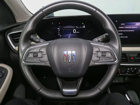 Used 2024 Buick Encore GX Sport Touring FWD image 27