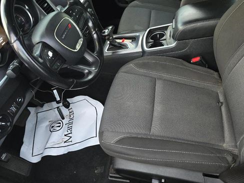 Used 2021 Dodge Charger SXT image 5