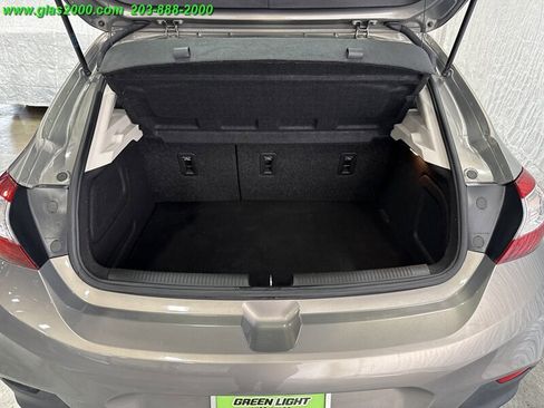 Used 2018 Chevrolet Cruze LT image 15